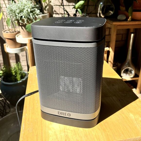 Dreo Oscillating Space Heater 1500W - Picture 1 of 6